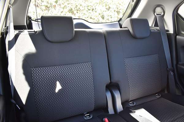 2024 Suzuki Ignis GLX MF Series II