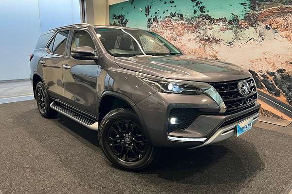 2023 Toyota Fortuner Crusade GUN156R