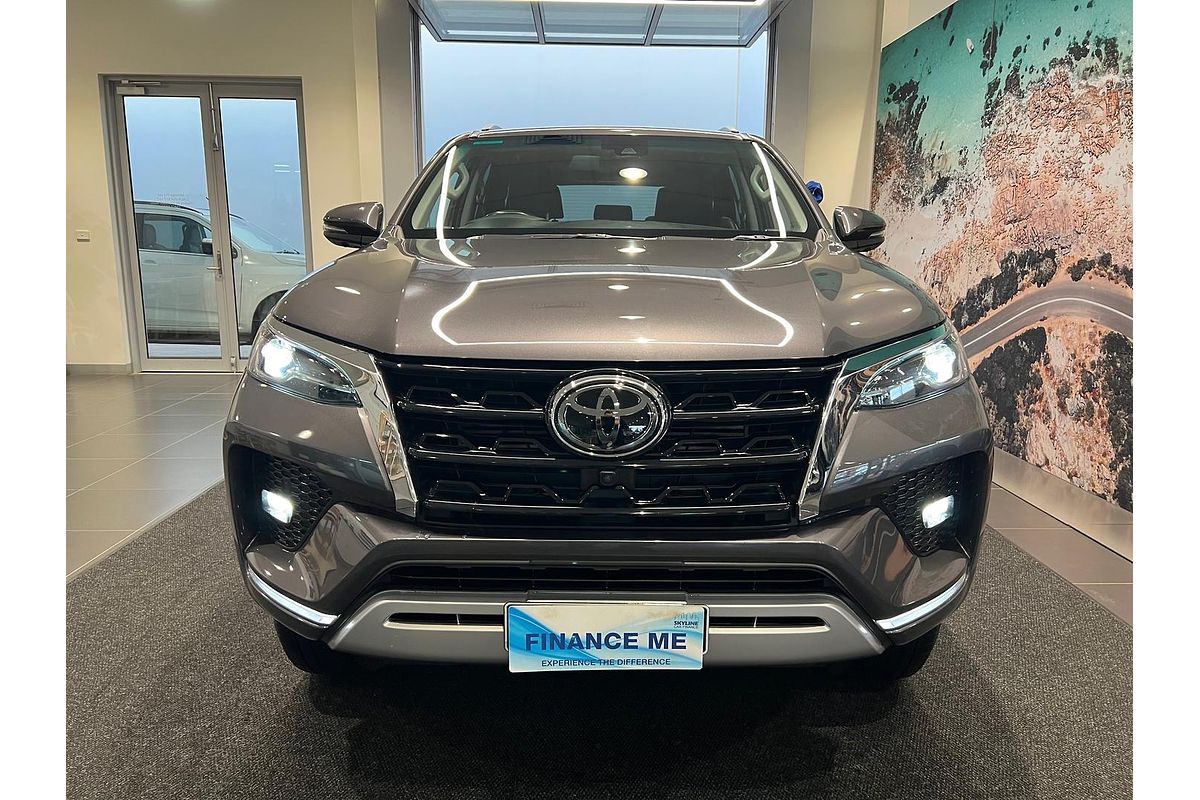 2023 Toyota Fortuner Crusade GUN156R