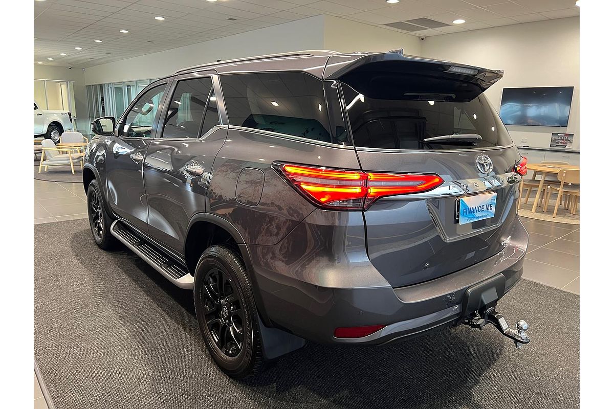 2023 Toyota Fortuner Crusade GUN156R