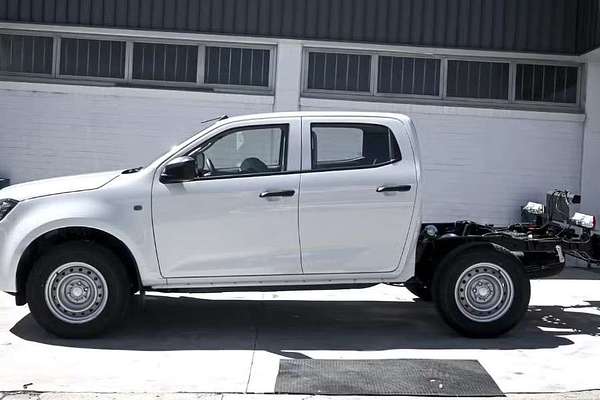 2025 Isuzu D-MAX SX High Ride Rear Wheel Drive