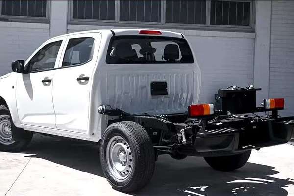 2025 Isuzu D-MAX SX High Ride Rear Wheel Drive