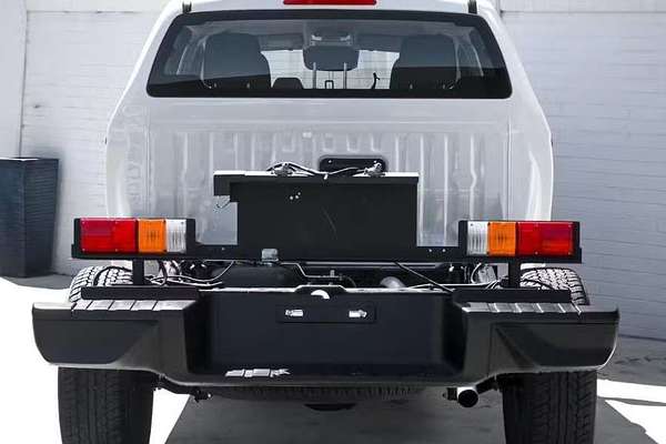 2025 Isuzu D-MAX SX High Ride Rear Wheel Drive