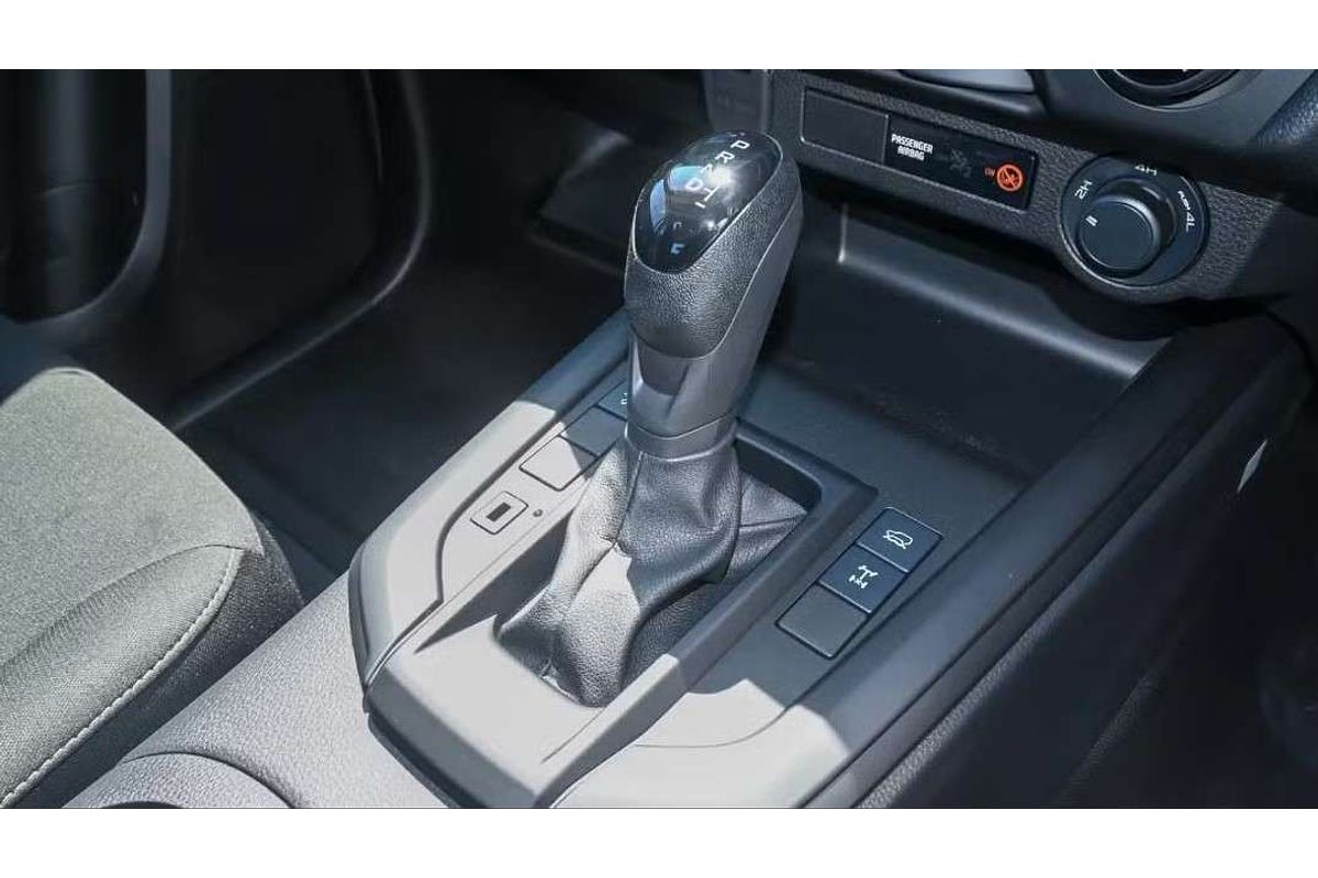 2025 Isuzu D-MAX SX High Ride Rear Wheel Drive