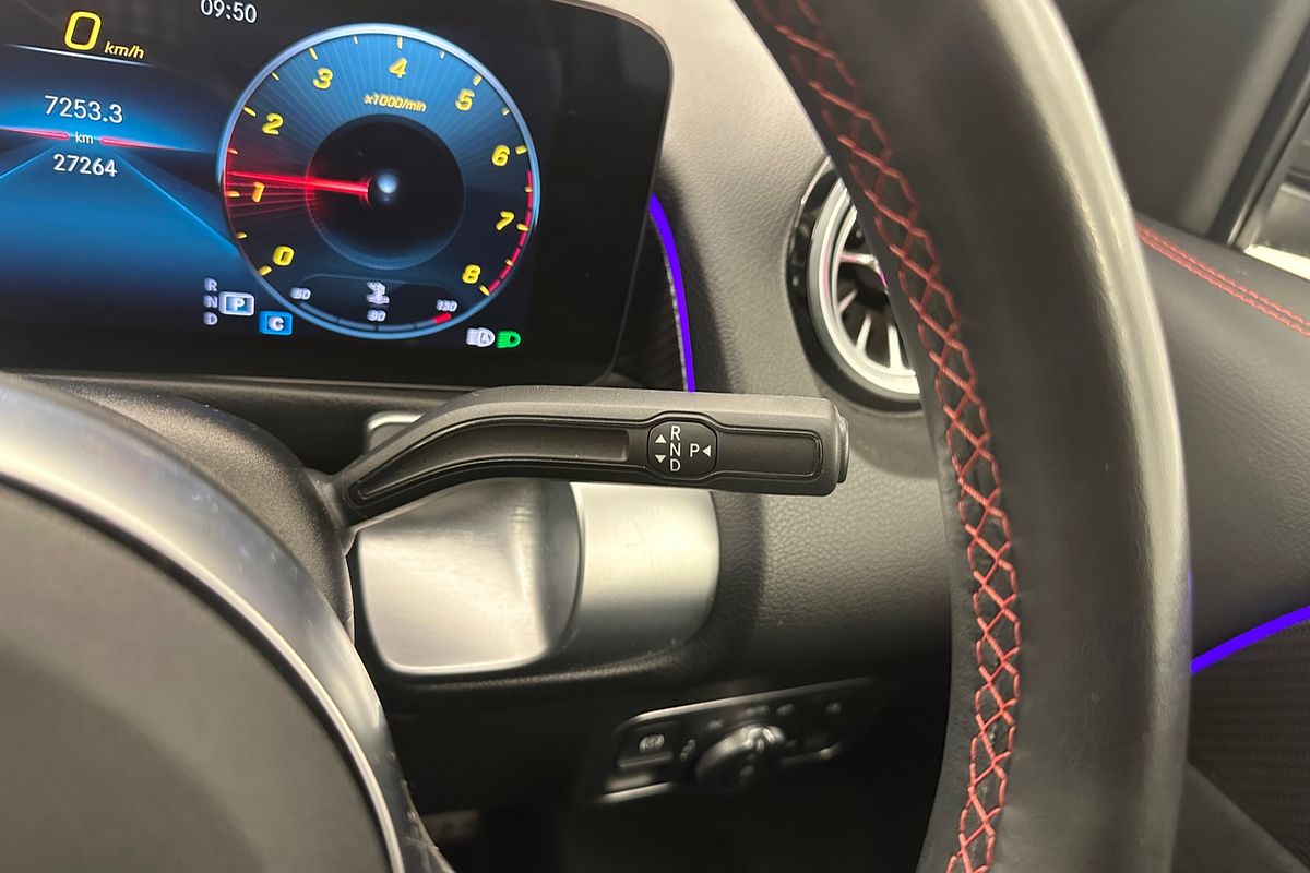 2023 Mercedes-Benz GLB-Class GLB200 X247