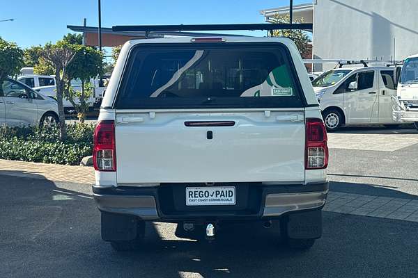 2021 Toyota Hilux SR GUN126R 4X4