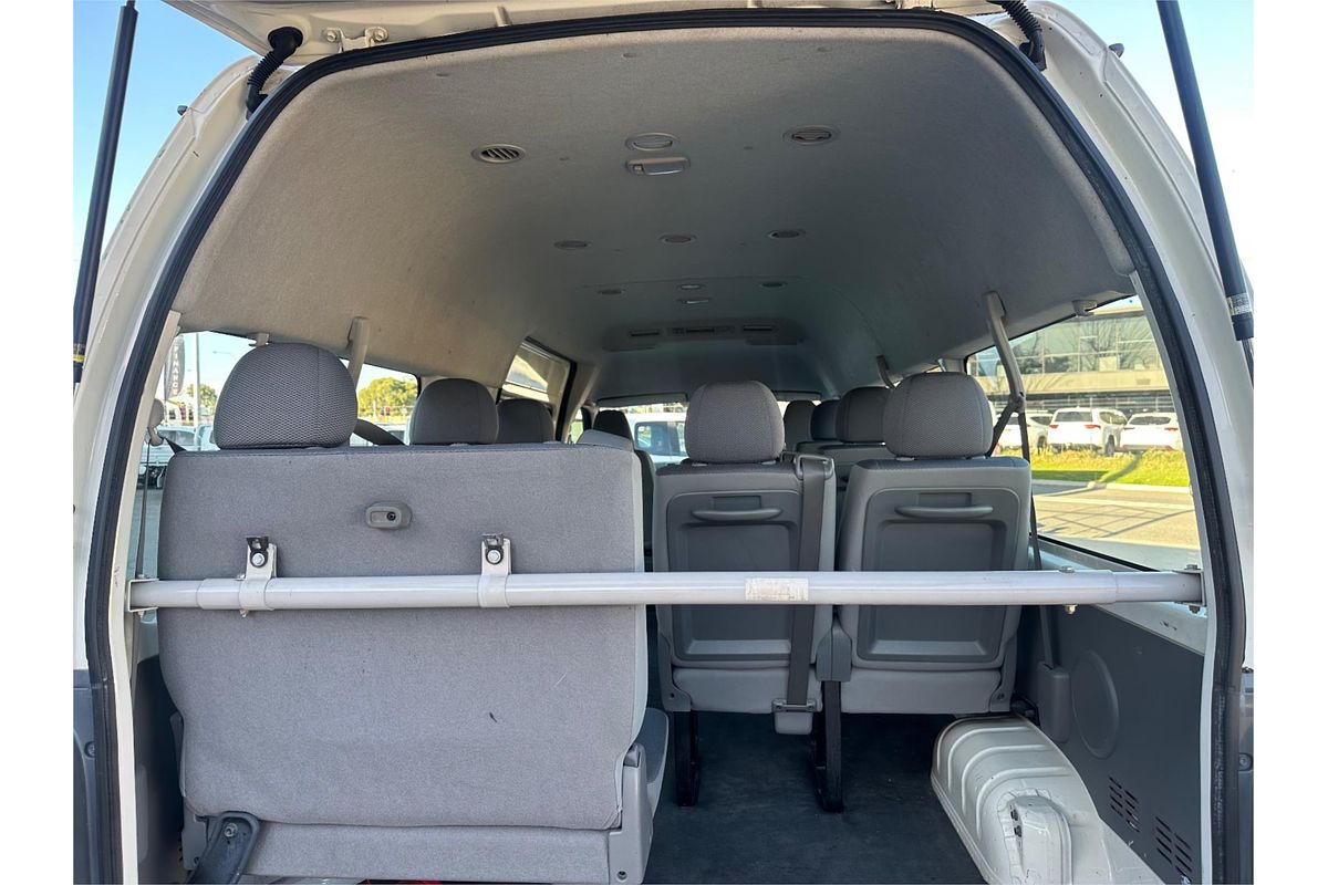 2007 Toyota Hiace Commuter TRH223R