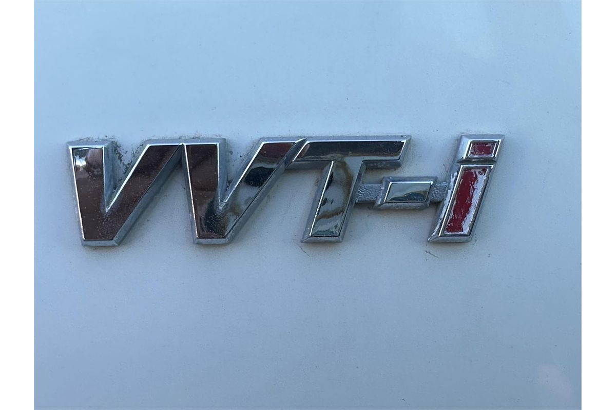 2007 Toyota Hiace Commuter TRH223R
