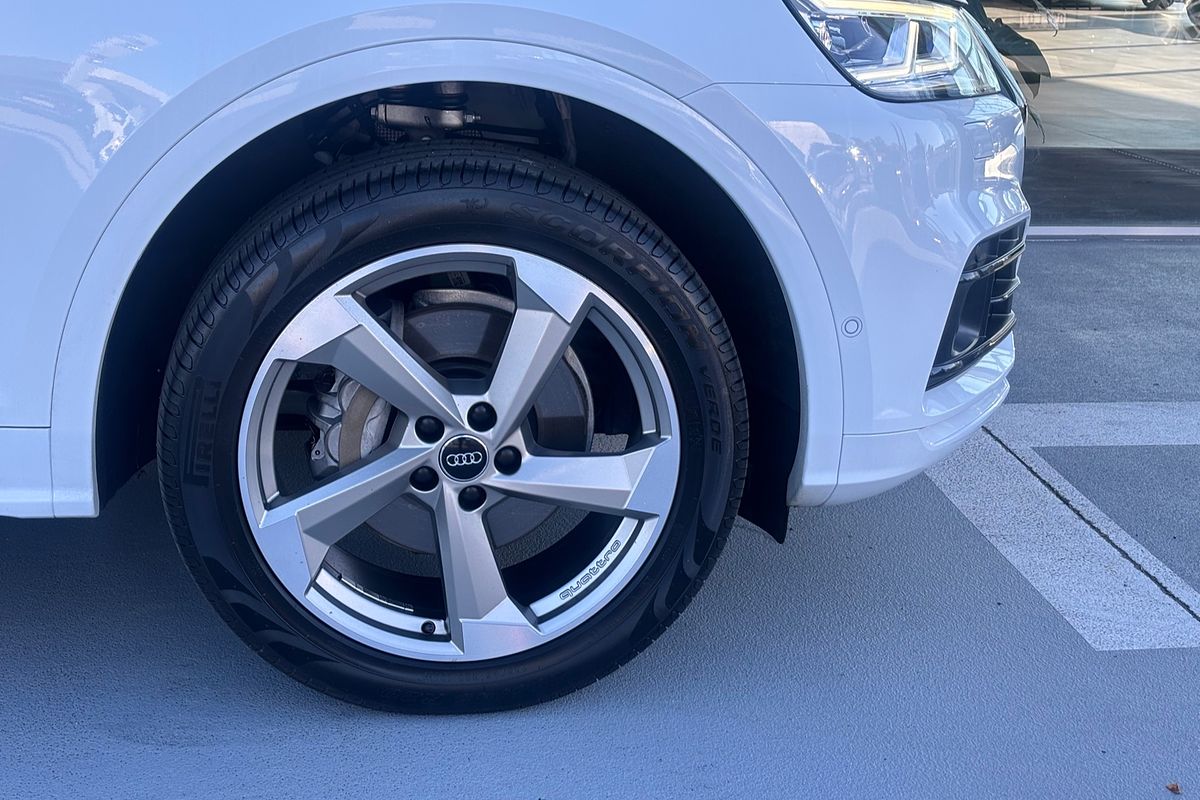2019 Audi Q5 45 TFSI sport FY