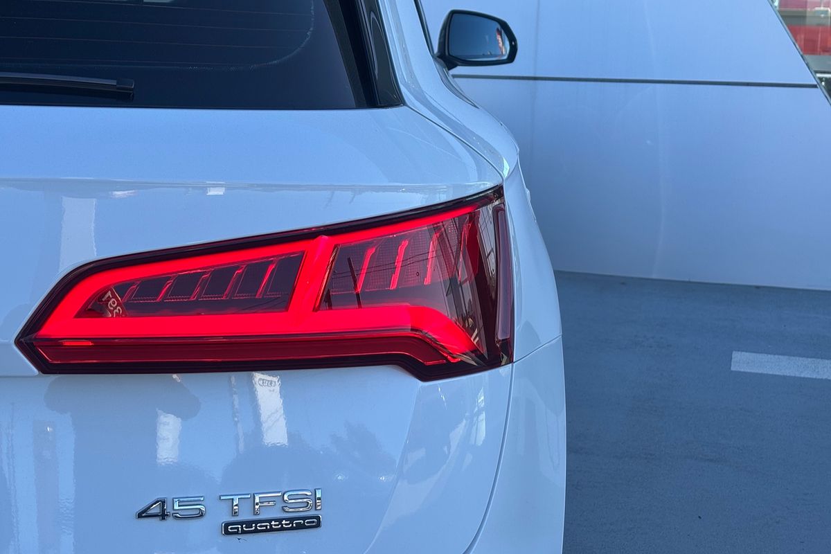 2019 Audi Q5 45 TFSI sport FY