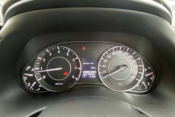 2016 Nissan Patrol Ti Y62 Series 3