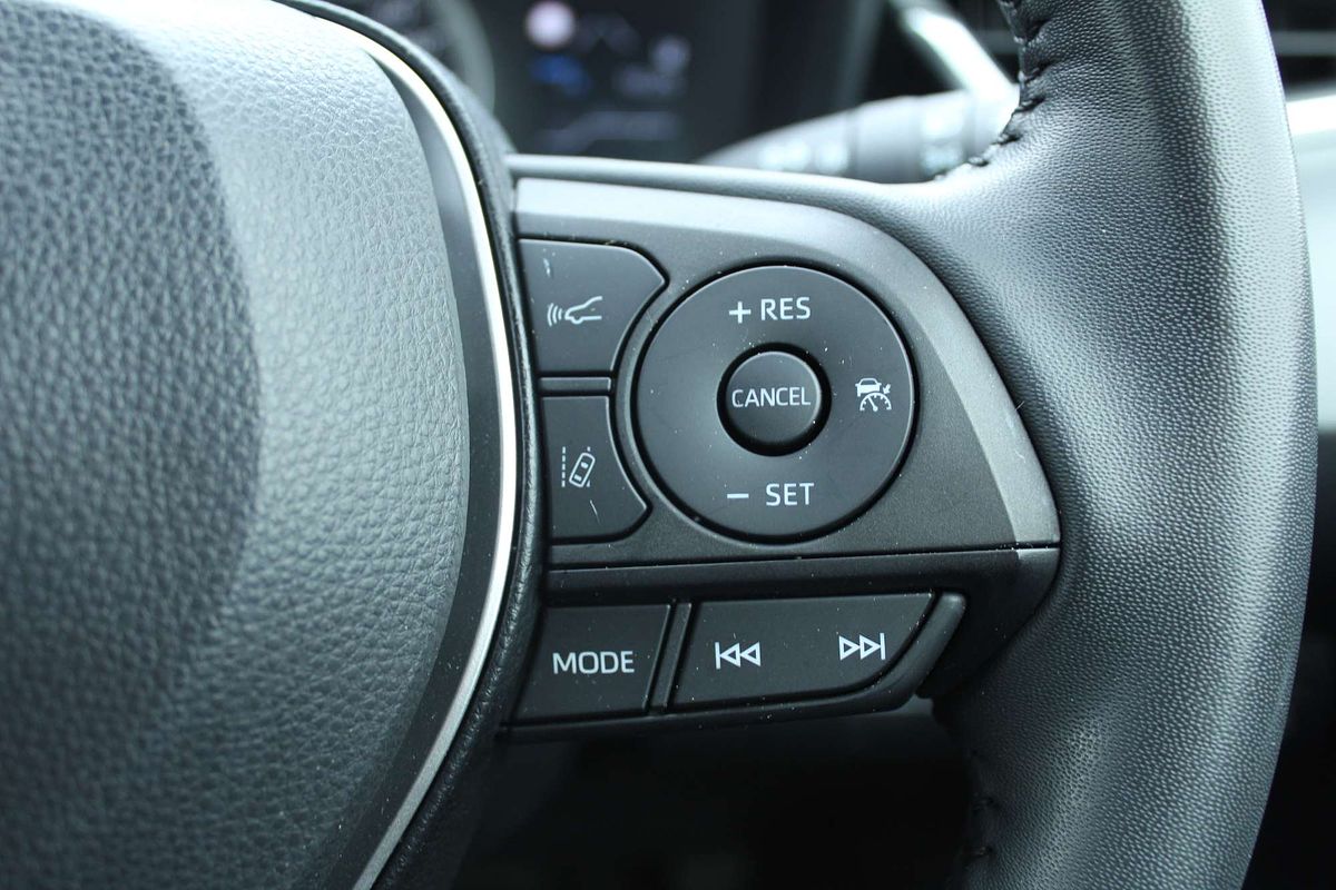 2022 Toyota Corolla SX Hybrid ZWE211R