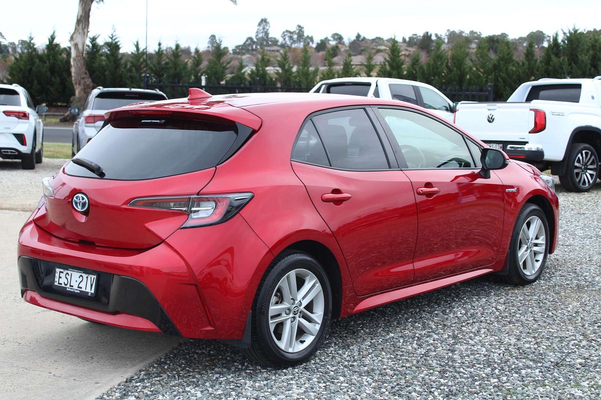 2022 Toyota Corolla SX Hybrid ZWE211R