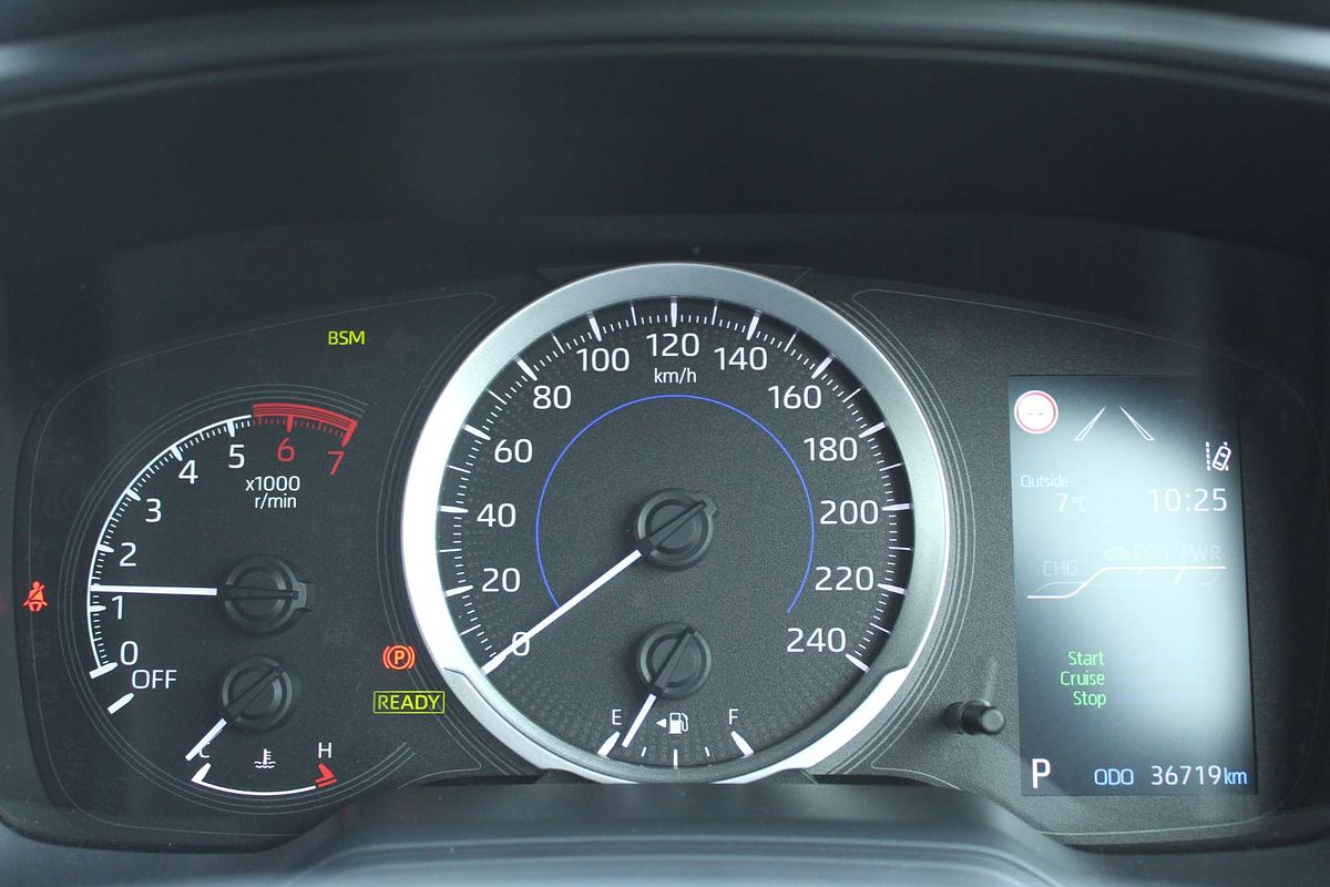 2022 Toyota Corolla SX Hybrid ZWE211R