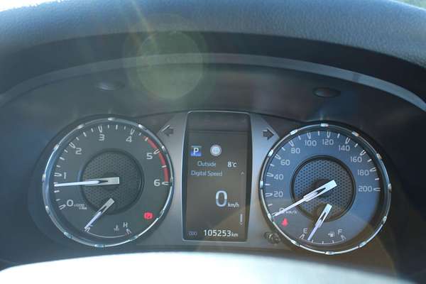 2020 Toyota Hilux SR5 GUN126R 4X4