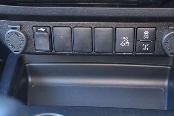 2020 Toyota Hilux SR5 GUN126R 4X4