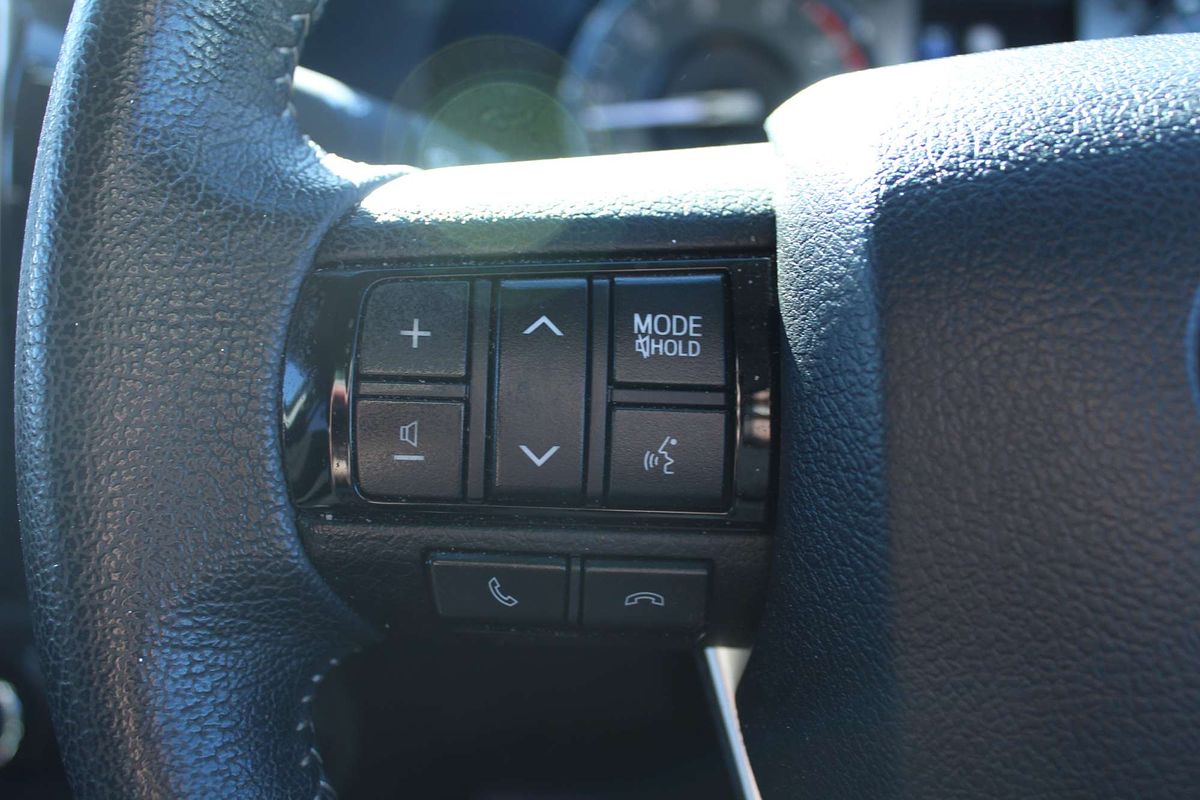 2020 Toyota Hilux SR5 GUN126R 4X4