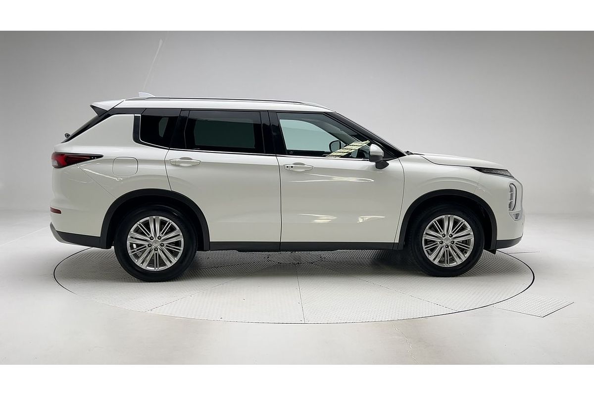 2021 Mitsubishi Outlander LS ZM