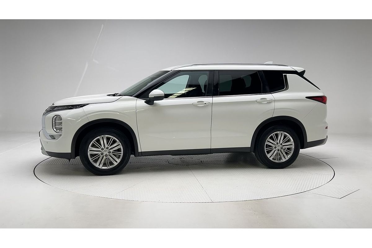 2021 Mitsubishi Outlander LS ZM