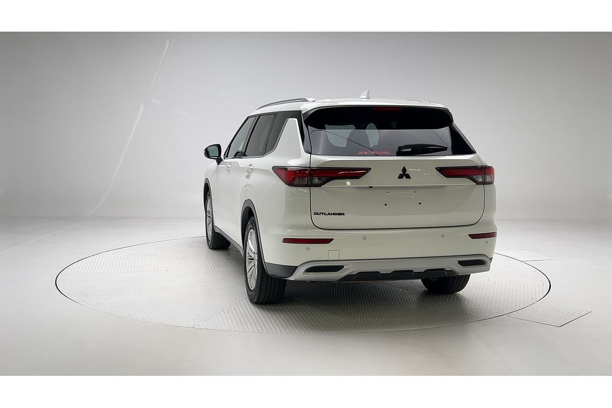 2021 Mitsubishi Outlander LS ZM