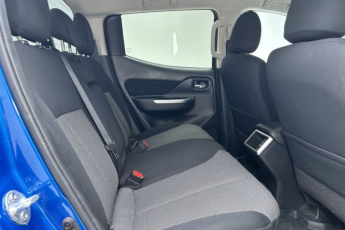 2023 Mitsubishi Triton GLS MR 4X4