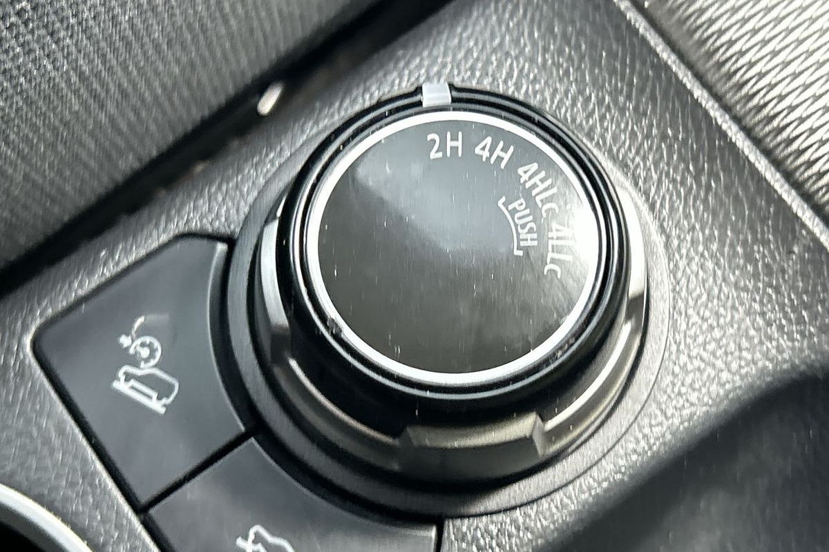 2023 Mitsubishi Triton GLS MR 4X4