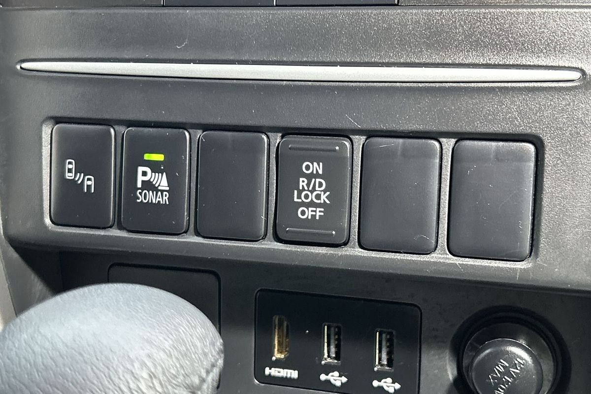 2023 Mitsubishi Triton GLS MR 4X4