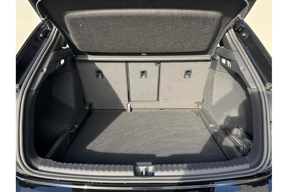 2024 Audi Q4 e-tron 55 F4