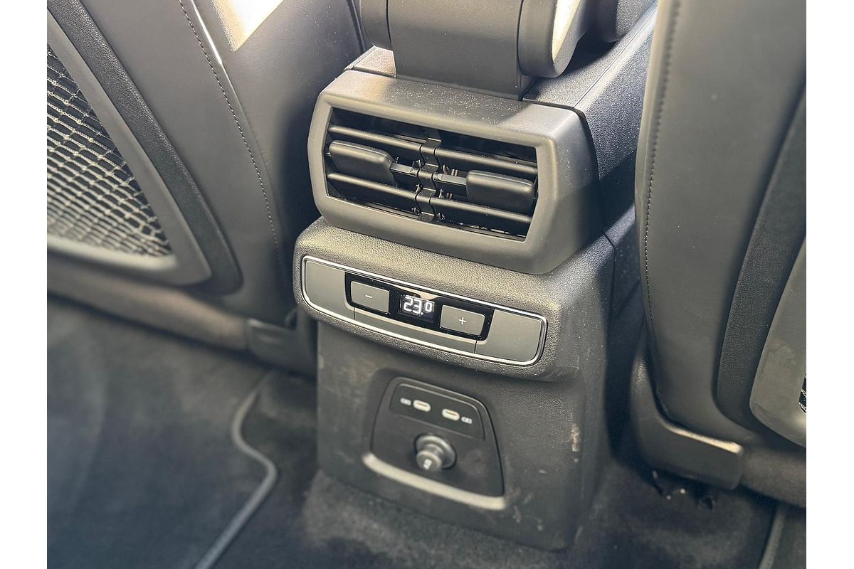2024 Audi Q4 e-tron 55 F4