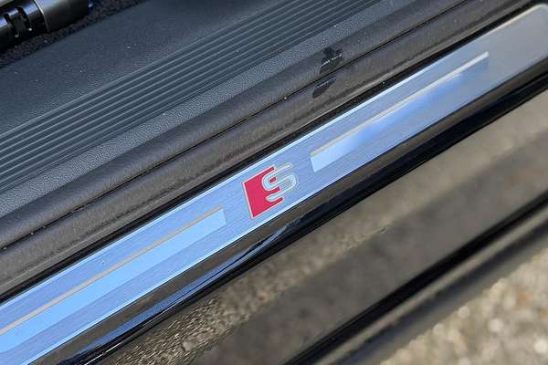 2024 Audi Q4 e-tron 55 F4