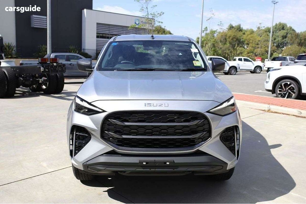 2025 Isuzu MU-X LS-M