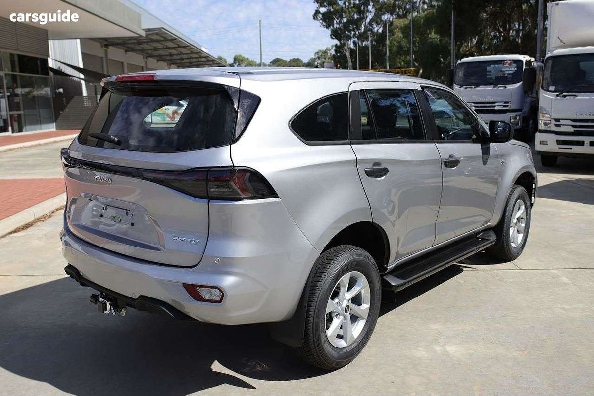 2025 Isuzu MU-X LS-M