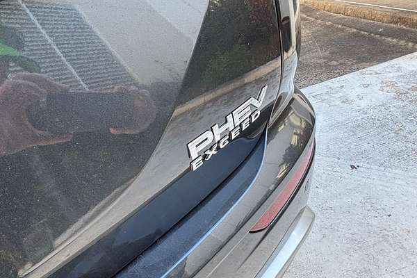 2025 Mitsubishi Outlander PHEV Exceed ZM