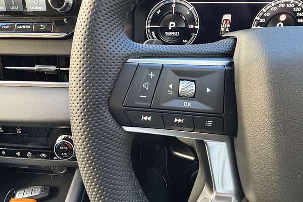 2025 Mitsubishi Outlander PHEV Exceed ZM