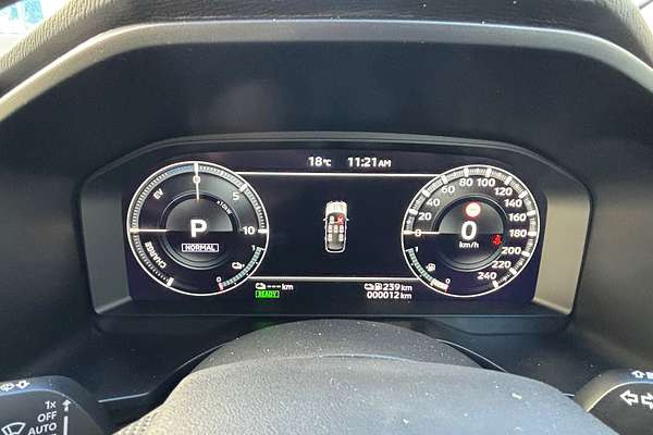 2025 Mitsubishi Outlander PHEV Exceed ZM