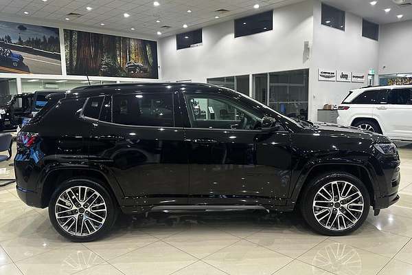 2024 Jeep Compass Summit e-Hybrid MV