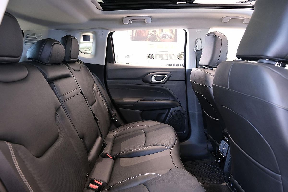 2024 Jeep Compass Summit e-Hybrid MV