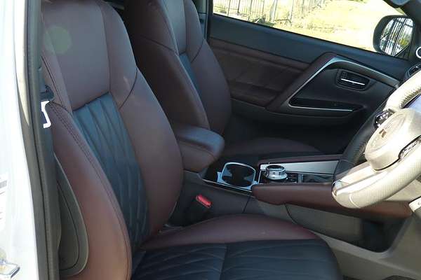 2024 Mitsubishi Pajero Sport GSR QG