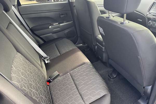 2025 Mitsubishi ASX LS XD