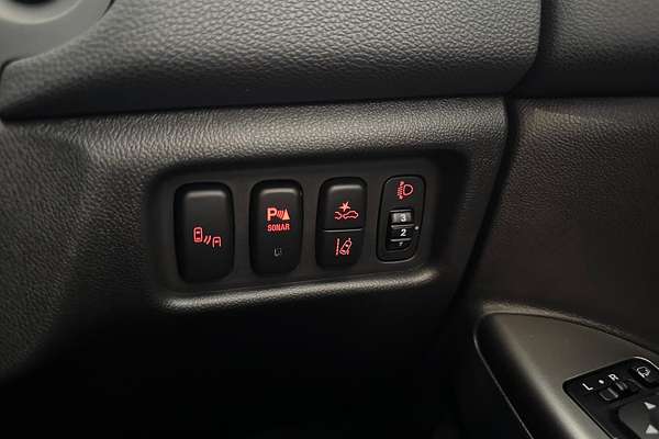 2025 Mitsubishi ASX LS XD