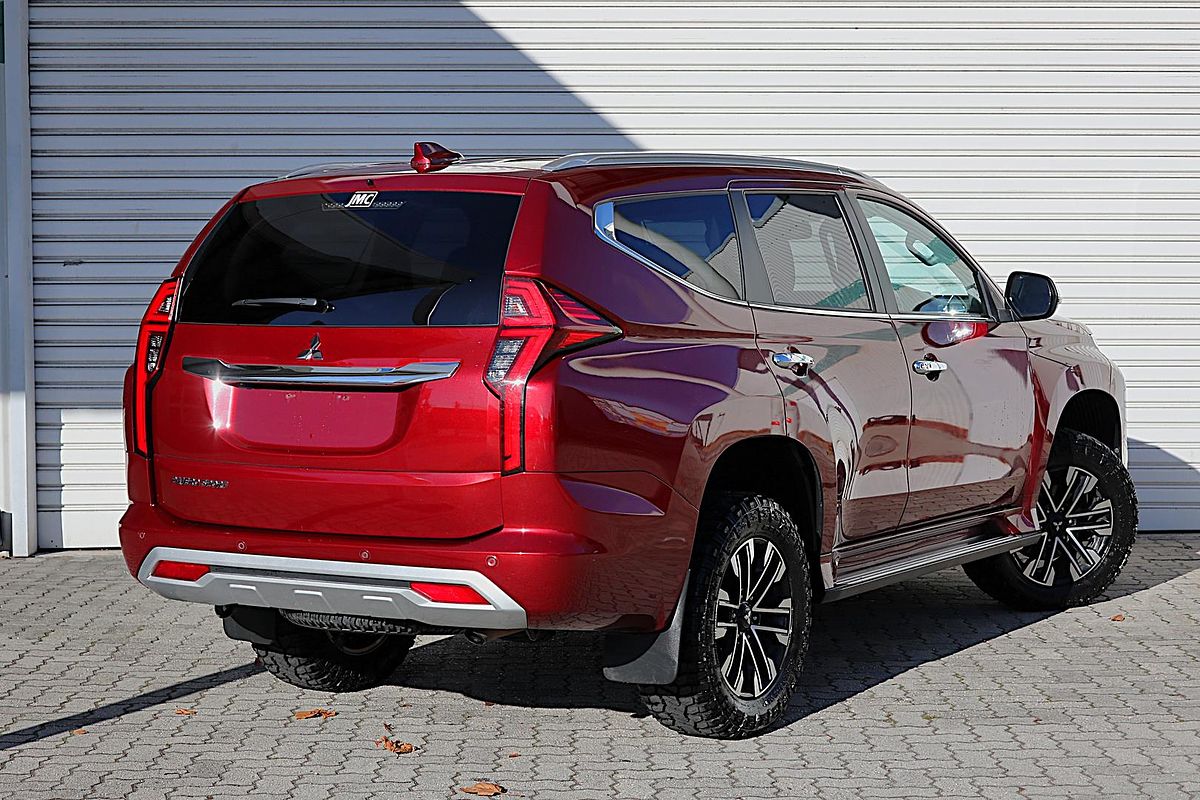 2021 Mitsubishi Pajero Sport GLS QF