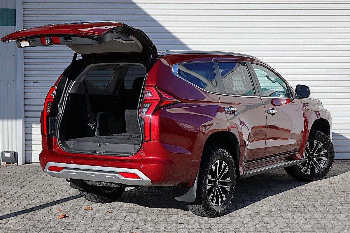 2021 Mitsubishi Pajero Sport GLS QF