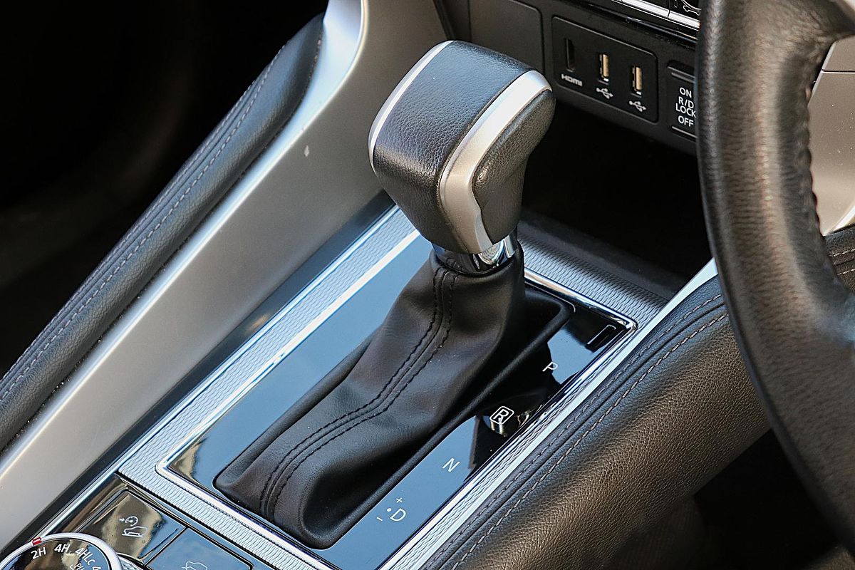 2021 Mitsubishi Pajero Sport GLS QF