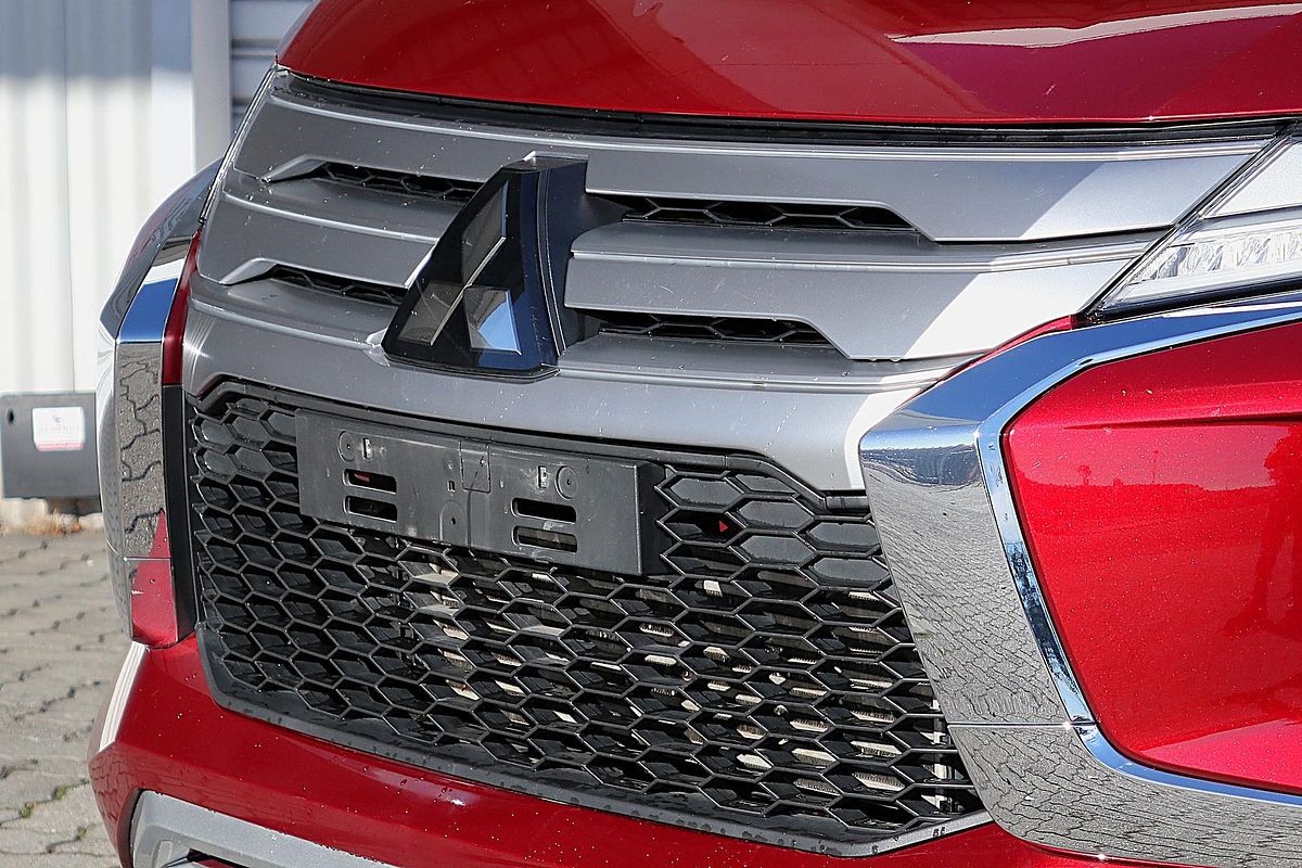 2021 Mitsubishi Pajero Sport GLS QF
