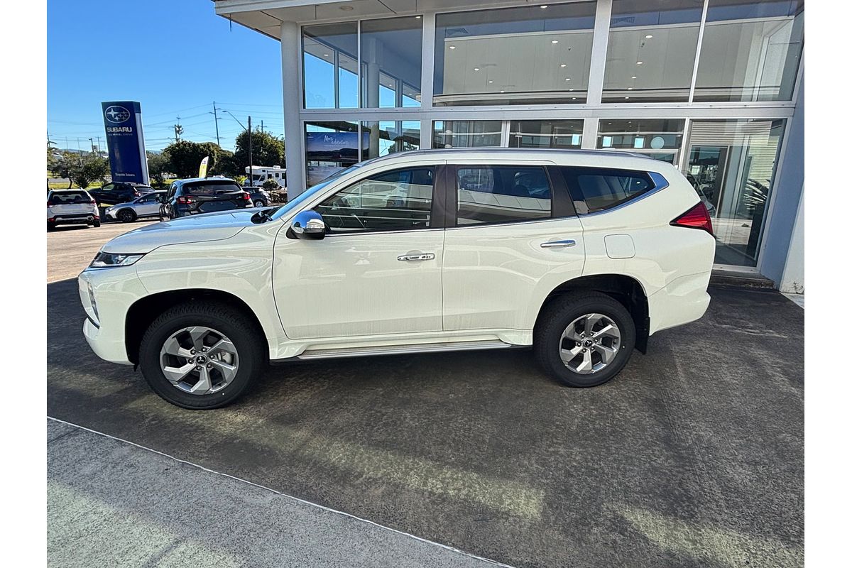 2025 Mitsubishi Pajero Sport GLX QG