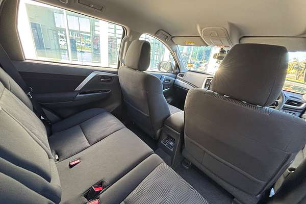 2025 Mitsubishi Pajero Sport GLX QG