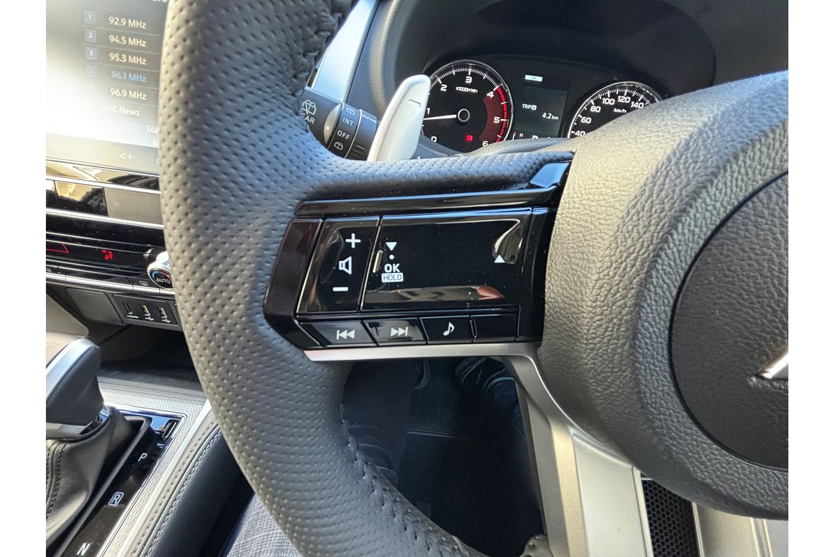 2025 Mitsubishi Pajero Sport GLX QG