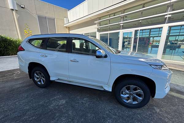 2025 Mitsubishi Pajero Sport GLX QG