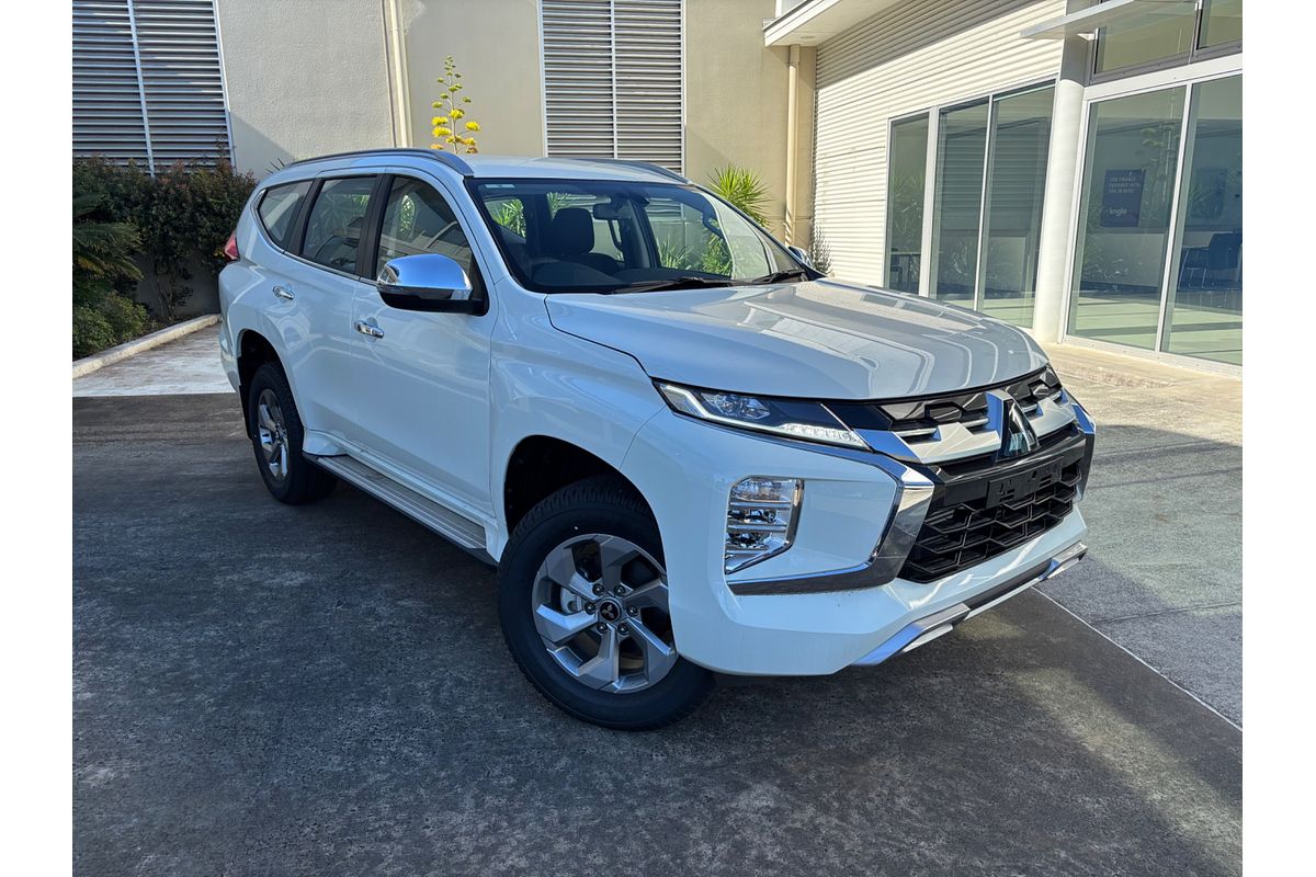 2025 Mitsubishi Pajero Sport GLX QG