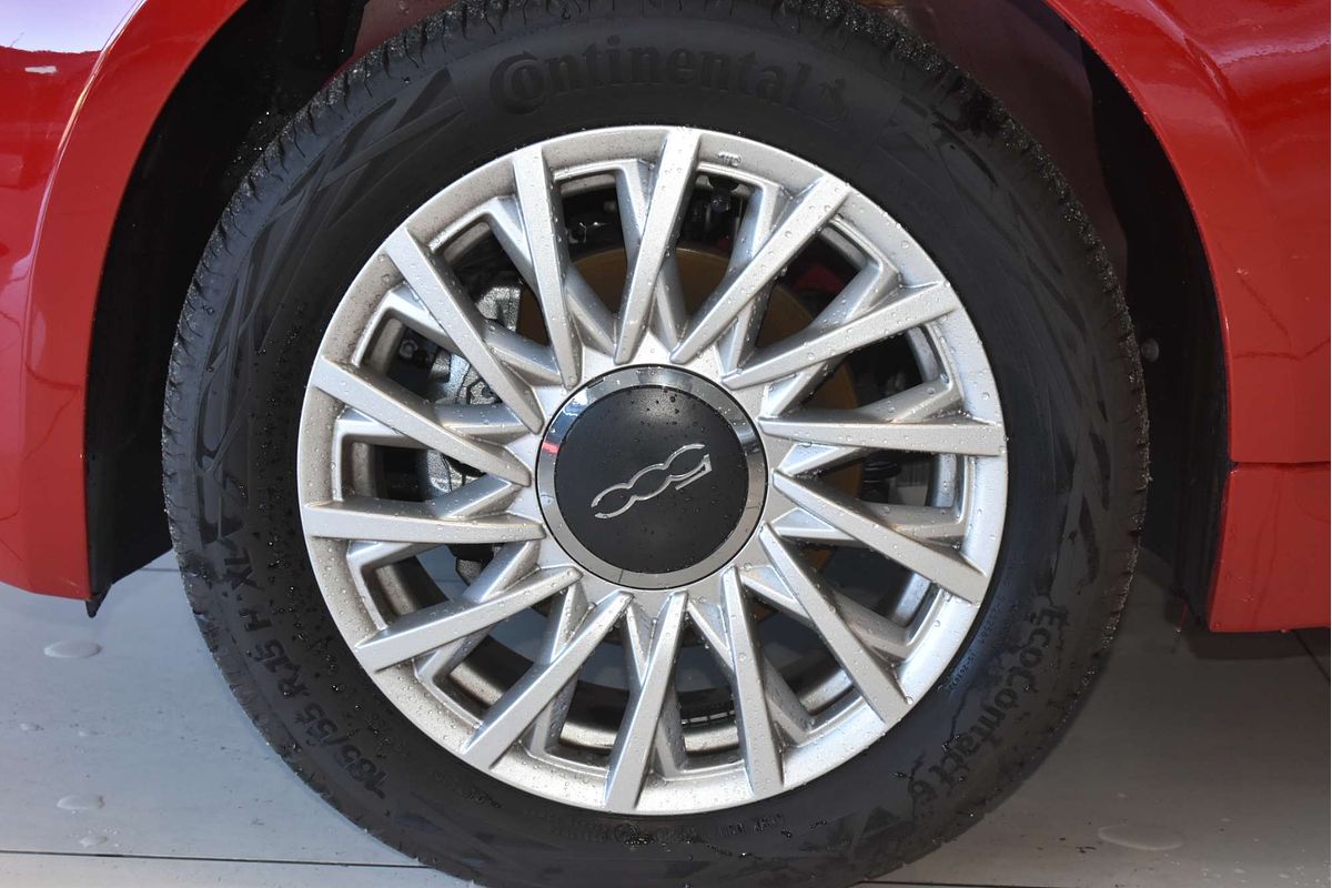 2023 Fiat 500 Dolcevita